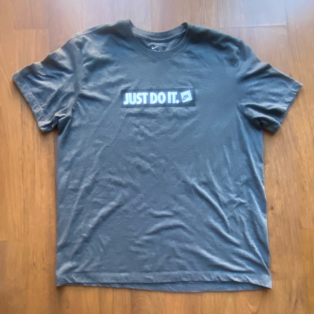 XL Gray/Grey Nike T-Shirt